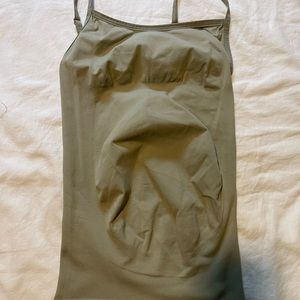 BLANQI pregnancy support tank